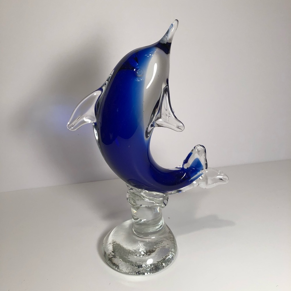 Dolphin Sculpture - Picture 3 of 10